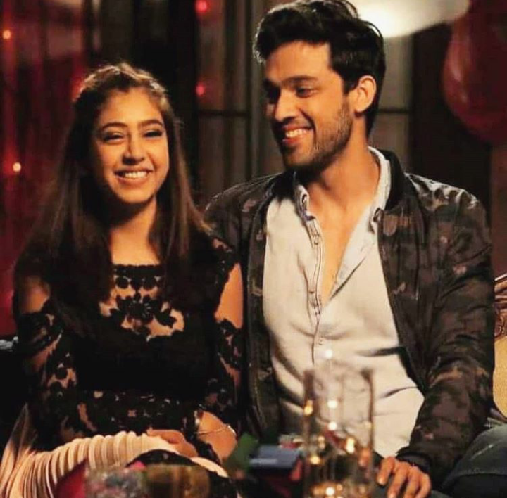Manisha30454735's tweet photo. "Shaadi usse hi Karo jise 
 Dekh kar
 Utni hi khushi ho jitni Khane
 ko dekh kar"...
#PaNi 
#MaNan 
@BBCStudiosDgtl 
@justvoot 
@anupkofficial 
@niti_taylor @LaghateParth 
#KYYS4OnVootWithPaNiAsMaNan https://t.co/XelYkx3okM