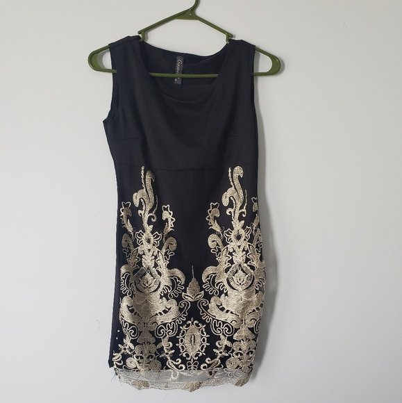 BlessedActivity's tweet photo. So good I had to share! Check out all the items I'm loving on @Poshmarkapp #poshmark #fashion #style #shopmycloset #gap #gamiss #niteline: https://t.co/15CDflFHpk https://t.co/zIqlunIe7d