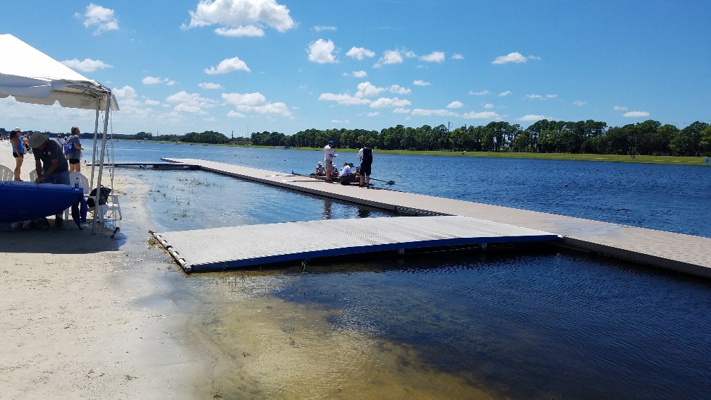AccuDock's tweet photo. ☀️🚣♀️ #accudock #floatingdock #floatingdocks #watersports #rowingdock #rowing #boatdock #docks #dock #rowingdocks #dockbuilder #row #paddlesports #madeinamerica #boatlife #nautical #madeintheusa #waterfront #customwork #customdesign #wolfdecking https://t.co/Fvby5RAd4h