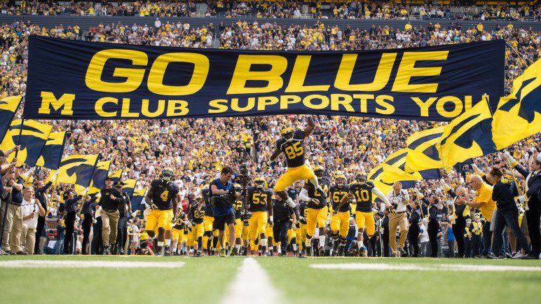 LandonMorris81's tweet photo. After a great conversation with @CoachJim4UM I have received my first offer from the University of Michigan! @SWiltfong247 @EDGYTIM @JoshHelmholdt https://t.co/ghFxkp3XR9