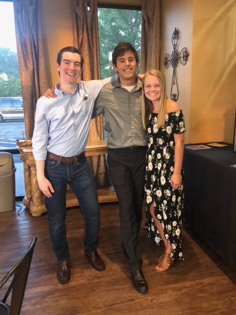 JamesPeeler00's tweet photo. Happy Best Friends Day 1 https://t.co/PfwTEy23z0