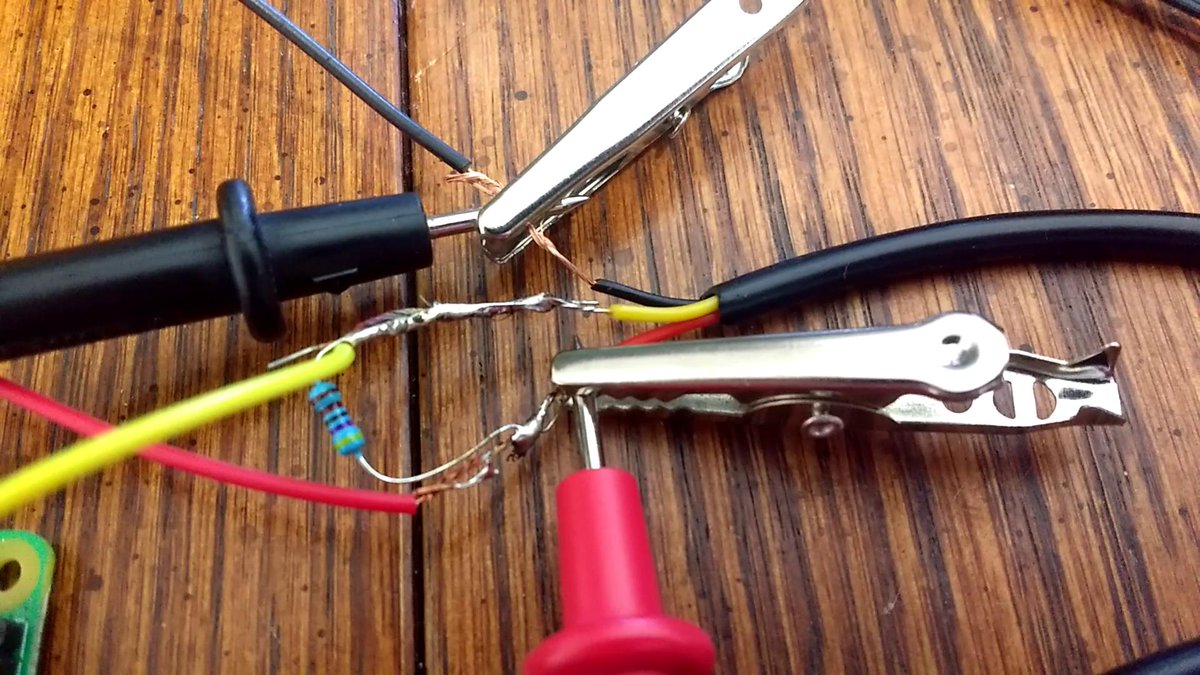 RobertElderSoft's tweet photo. Messing around will pull-up resistors to figure out this #onewire business. #DS18B20 #raspberrypi https://t.co/FCpJQqycSV