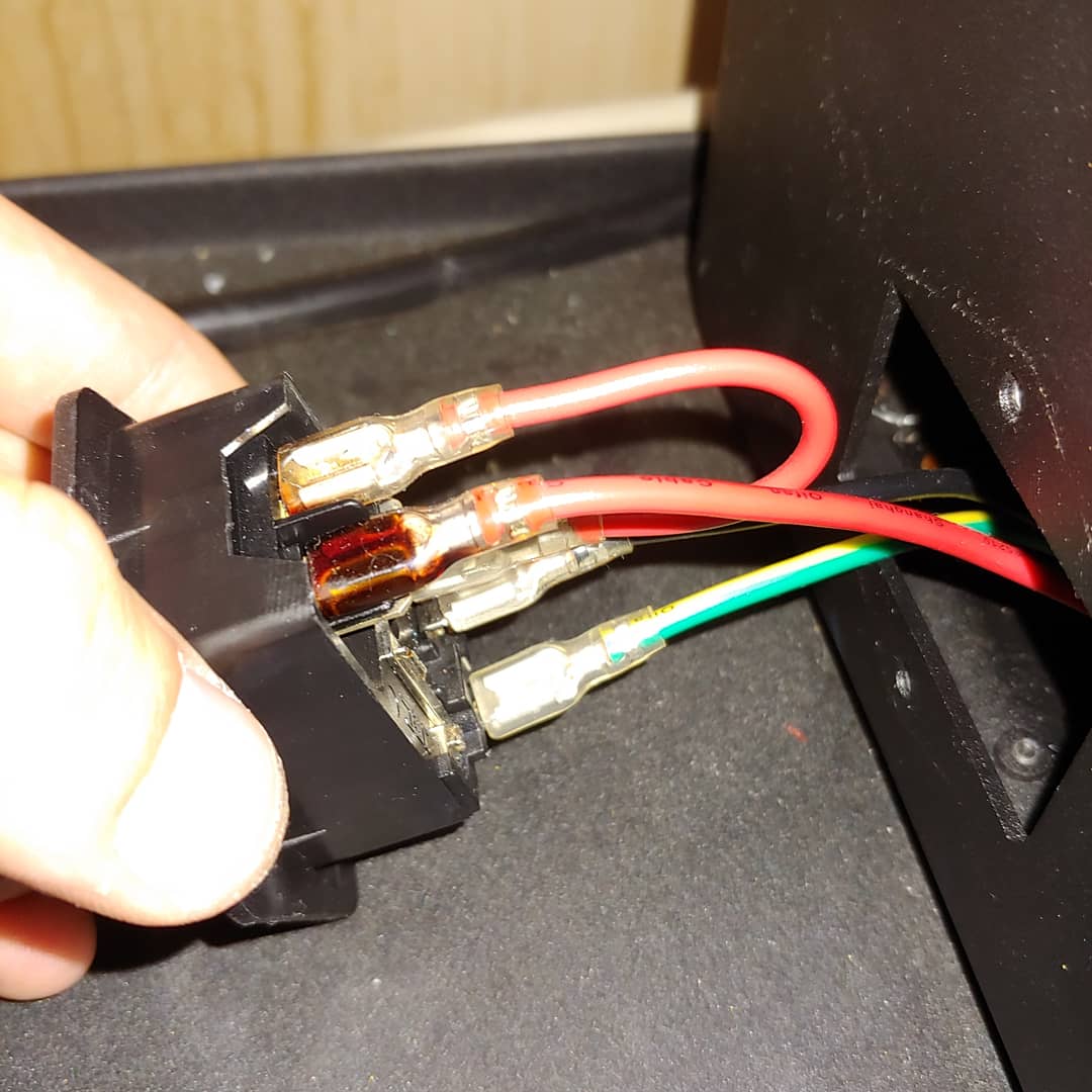 rkb3d's tweet photo. My @intamsys_3d #funmat ht died 5 days ago. Looks like a loose connection caused an arc.( this machine was never moved around) people if you have this machine take a moment and check your connections
#fdm #3dprinter #fix https://t.co/ewn22FceuH