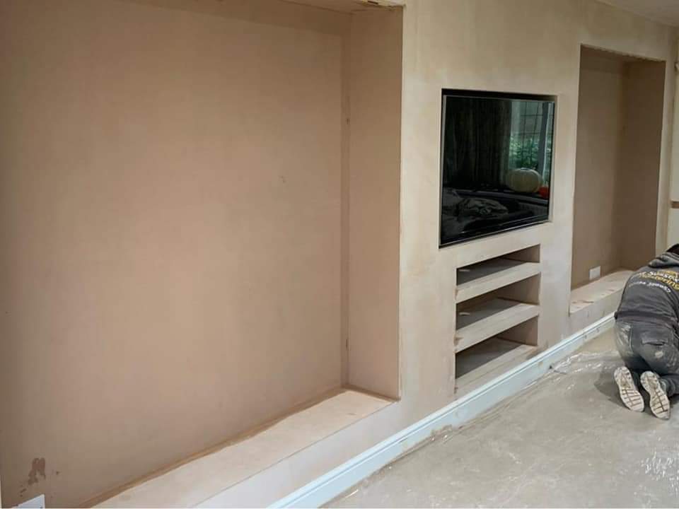 EastPlastering's tweet photo. TV rooms wrapped up in Sevenoaks. #plastering #Building https://t.co/jJ6AcnRXr5