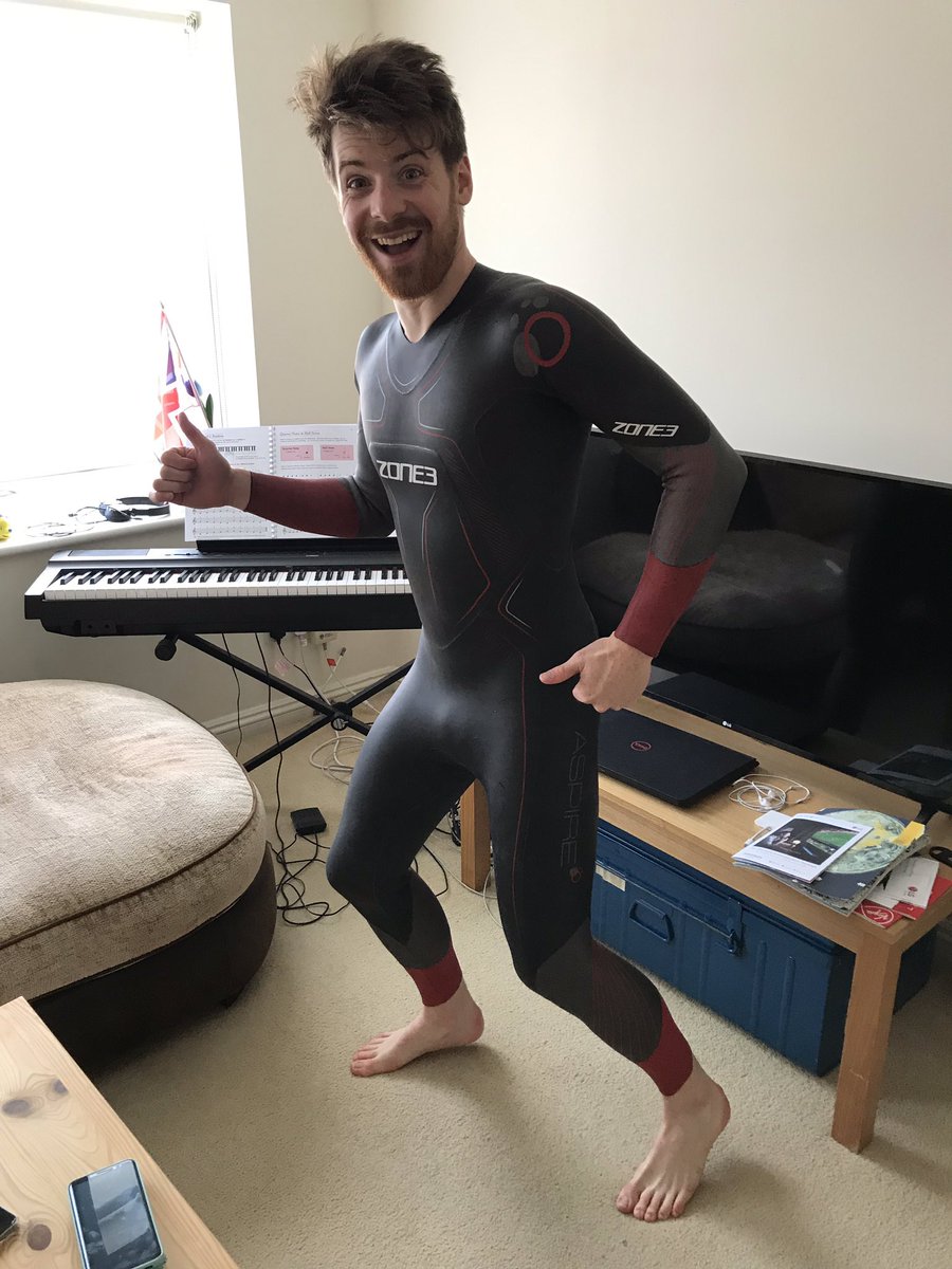 thomepouce's tweet photo. @Zone3official if you need a model, you know where to find me 😉😉 https://t.co/e9568WRATh