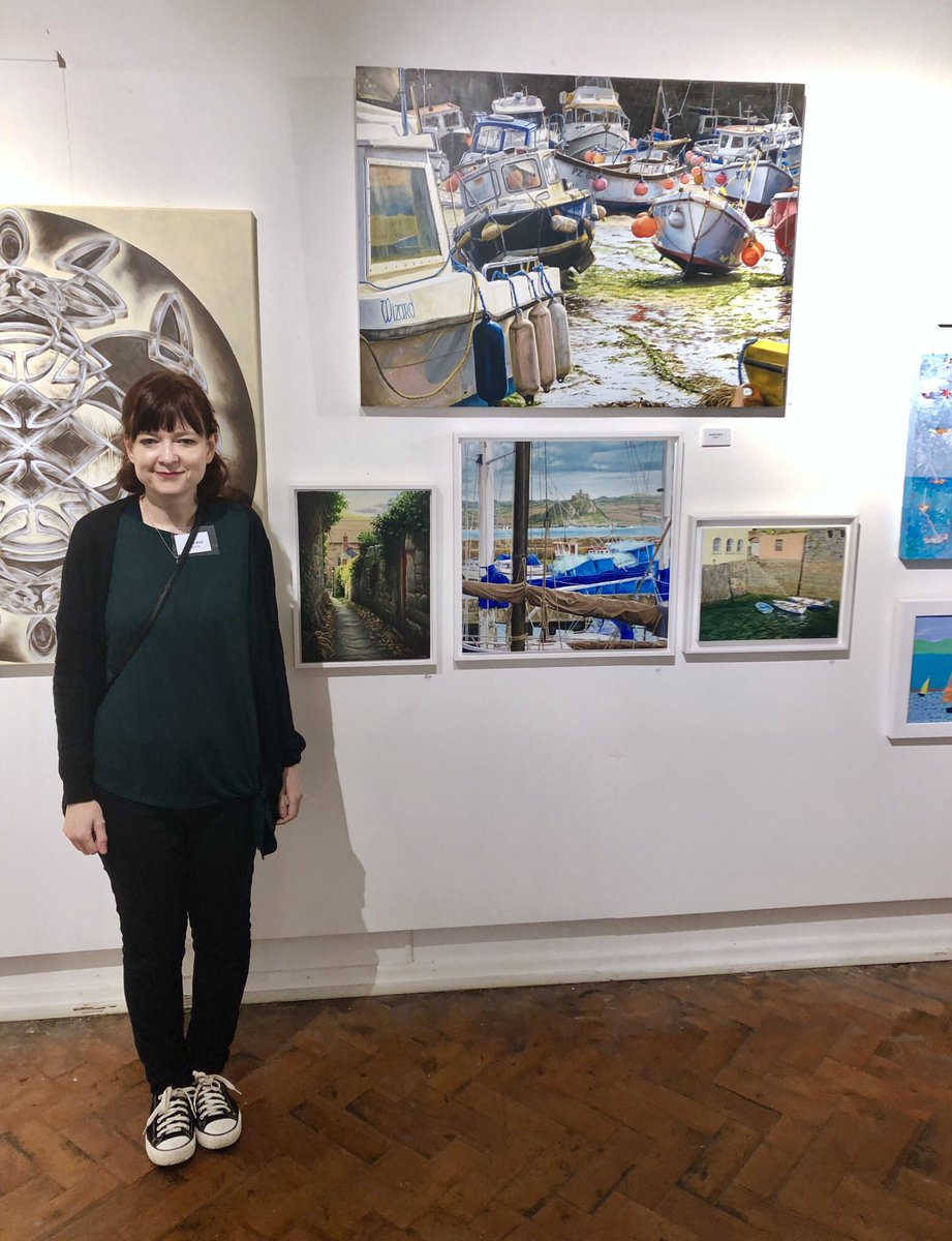 AliceHole's tweet photo. Time for another photo of me looking slightly uncomfortable in front of my work 😄 This one is at the National Acrylic Painters Association @napa_uk Summer Exhibition at the Crypt Gallery in St Ives for the next 2 weeks. Please visit if you are near 😊👍 https://t.co/MBNYiOsUsd