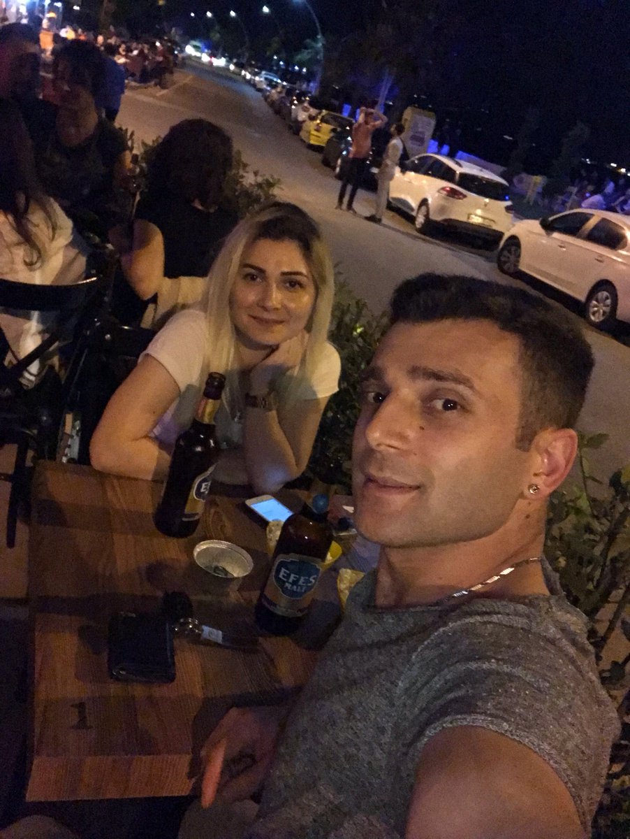 Abisinini biricik kardeşi :) (@ Oxide Bar in Kocaeli, Değirmendere) swarmapp.com/c/lcmGGma8DRY