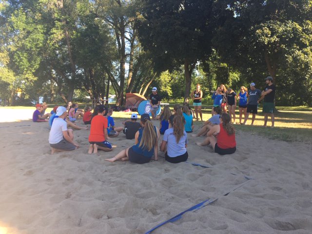 IT'S FINALLY HERE! TMO is the BIG DAY! It's the first Sunday of <a href="/SoulBeachVolley/">Soul Beach</a> and it's going to be a great one! Remember to bring water, wear sunscreen and maybe even socks for the sand! We can't wait to get started, see everyone again and meet some new faces! 🏐😎🔅