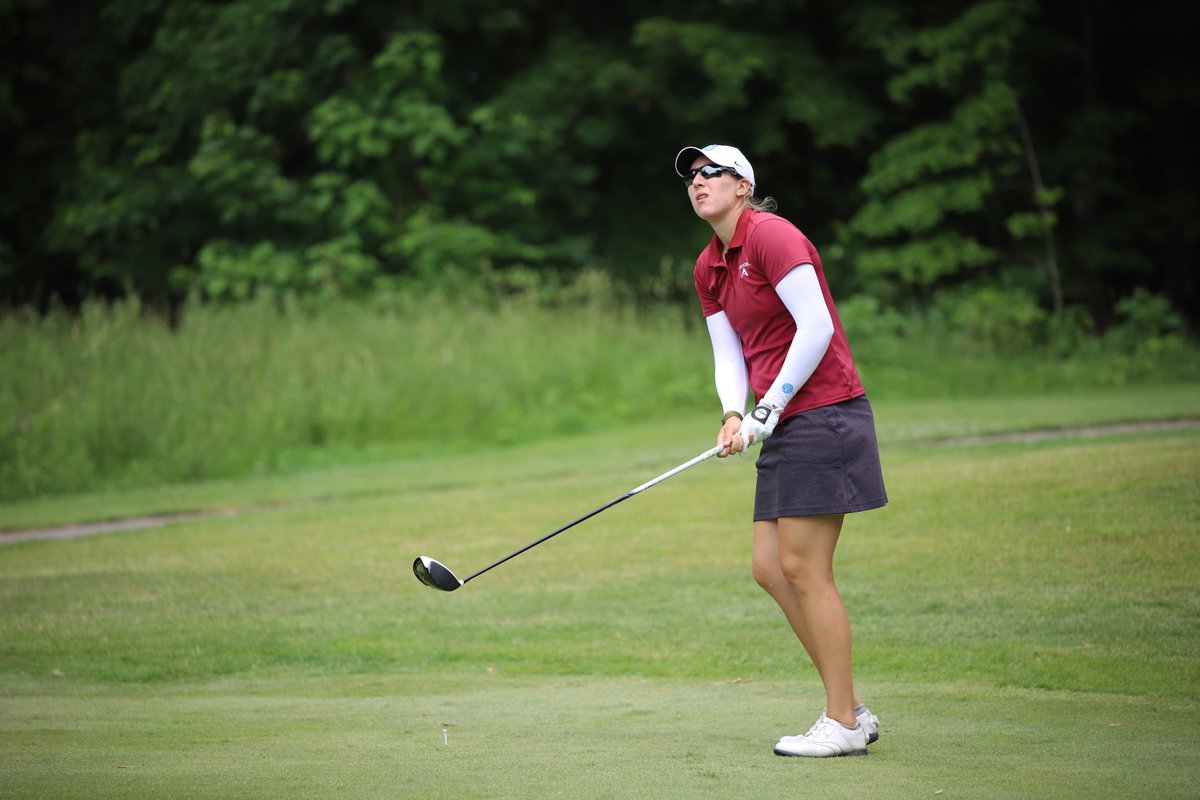 maia_schechter's tweet photo. Reading my name on the leaderboard at another #PotawatomiCup event like 😯  Something about Midwest courses that my game agrees with! 18 holes left to try and defend in South Bend #FourWindsInvite #Road2LPGA https://t.co/Qcm0flAwUJ