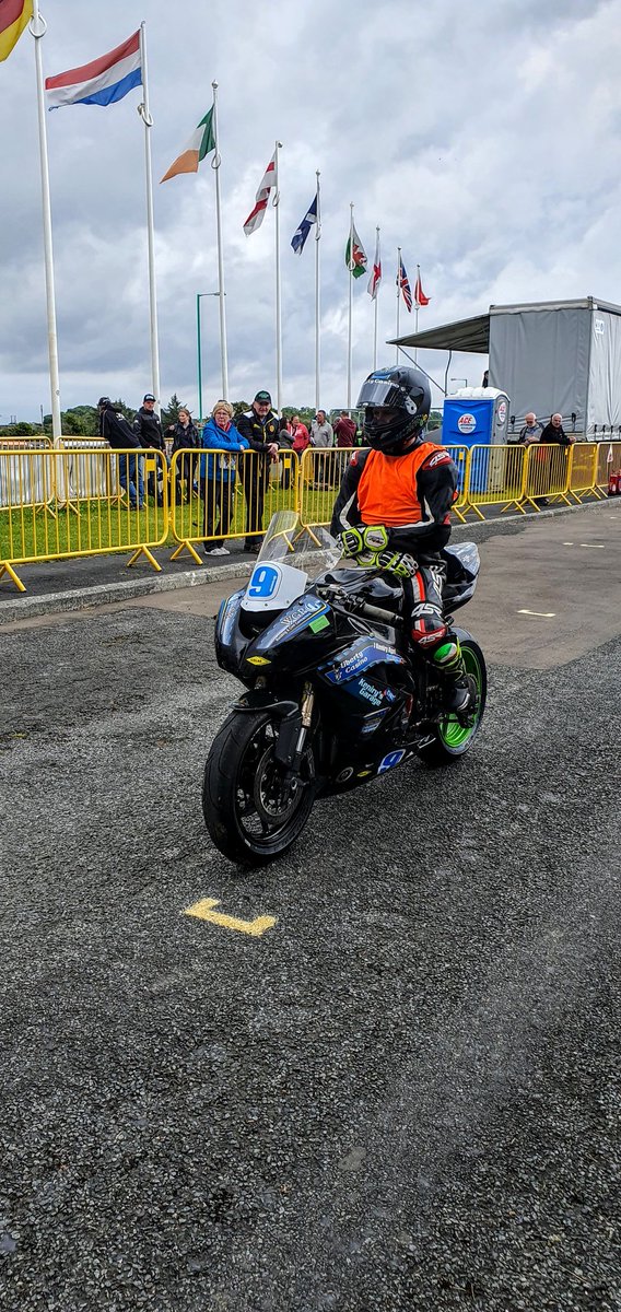 S100isleofman's tweet photo. 1) #PostTT https://t.co/vPQtjDeJCe