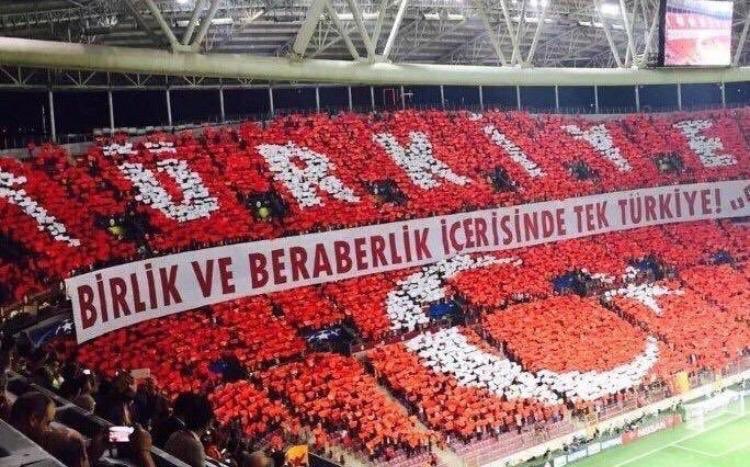 SelcukCoskun_1's tweet photo. 🇹🇷🇹🇷Uzun zamandır bu kadar mutlu olmamıştım.🇹🇷🇹🇷
Tebrikler #MilliTakım
Teşekkürler #Konya
#HaydiMilliTakım https://t.co/kHbJCInYgX