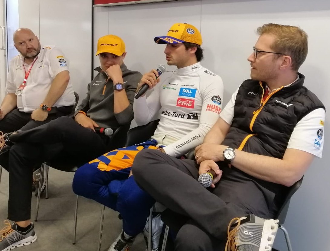 AlbertFabrega's tweet photo. Sainz" Albon empezó la vuelta muy cerca d mí y no pude apartarme. Le molesté poco, pero era su primer intento d Q1. Luego pasó a Q2. El dijo q incidente no le afectó,pero luego en comisarios empujó para q me sancionaran. Le pido disculpas por molestarle en una vuelta irrelevante" https://t.co/Hp15O8Ohes