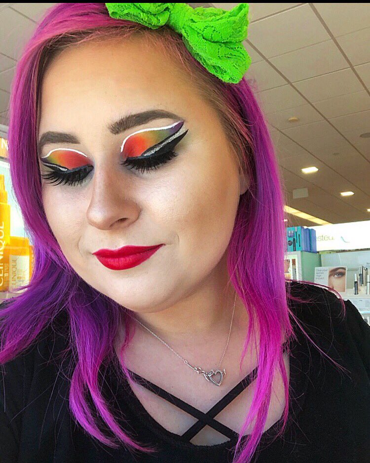 Rachael56027413's tweet photo. Rainbow pride makeup #Mua #makeup #PrideMakeupChallenge @MorpheBrushes @bhcosmetics @ https://t.co/xvOHrUoxlT
