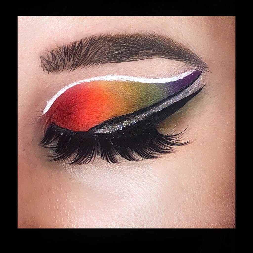 Rachael56027413's tweet photo. Rainbow pride makeup #Mua #makeup #PrideMakeupChallenge @MorpheBrushes @bhcosmetics @ https://t.co/xvOHrUoxlT