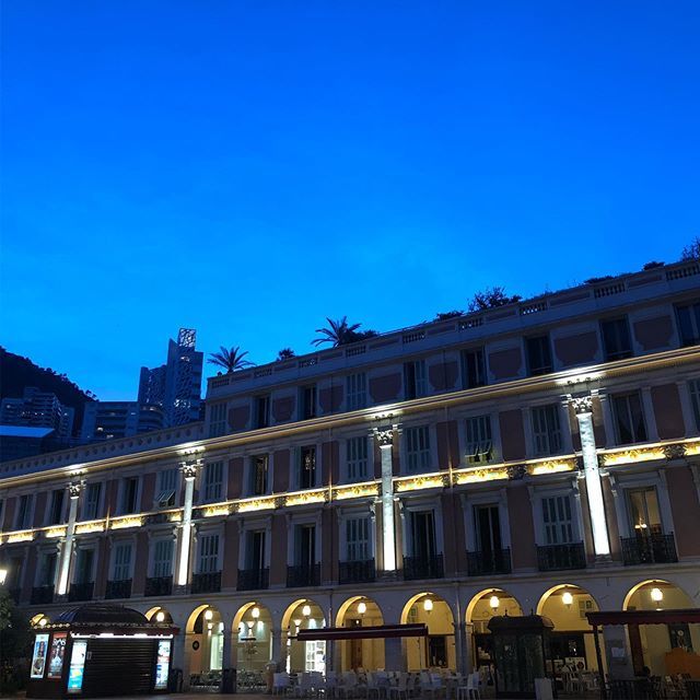 _MelissaArcher's tweet photo. Town square #monaco #firsttriptoeurope https://t.co/0eoACblg5d https://t.co/e7UGa1R6oU