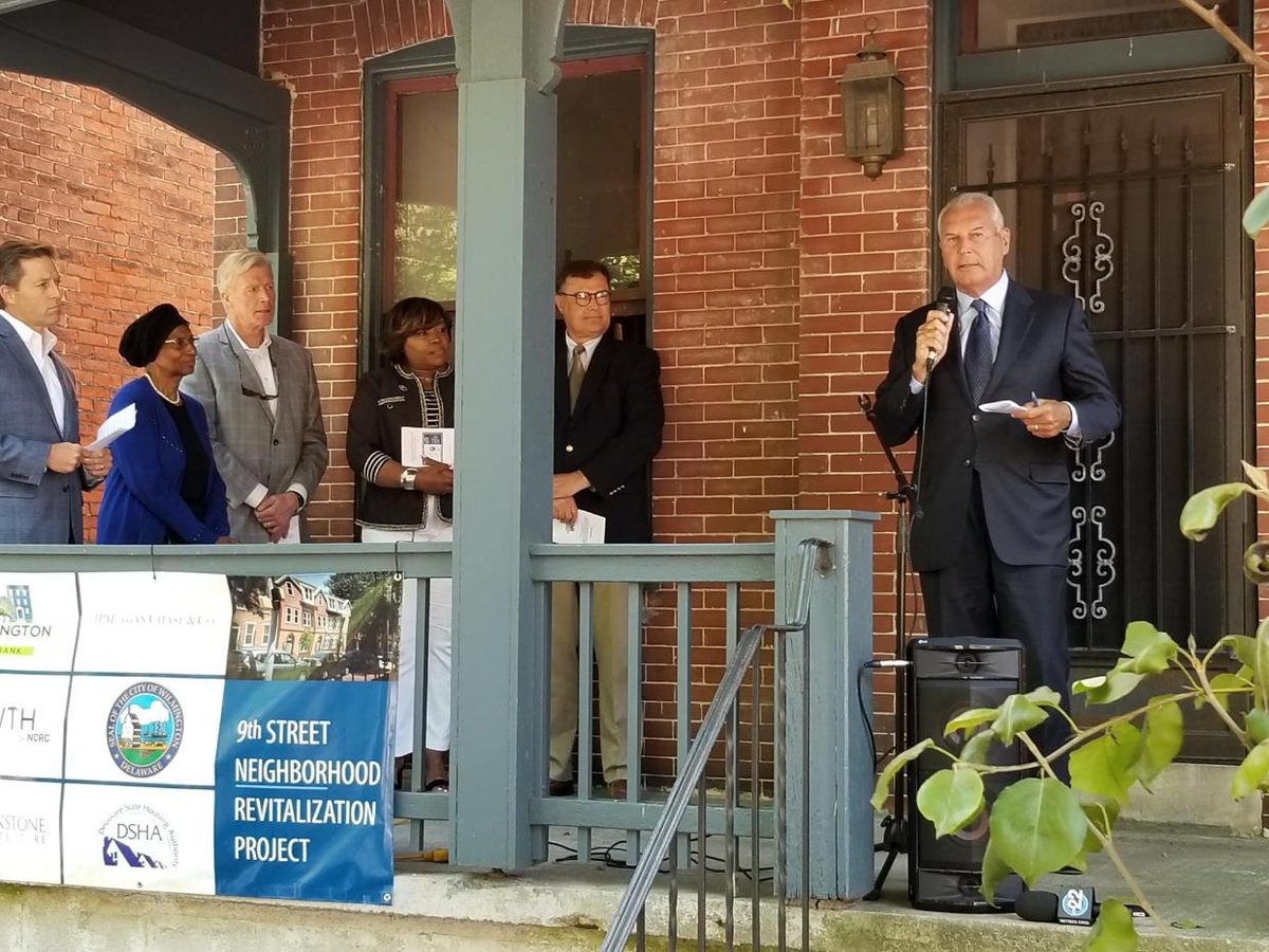 MikePurzycki's tweet photo. City Government, Wilmington Land Bank, JP Morgan Chase, DSHA and @NCRC Partner on 9th Street for a new #homeownership / #neighborhoodstabilization project!  Vacant homes will be converted into opportunities. #ItsTimeWilmDE #affordablehousing https://t.co/FzLYP80Q5I https://t.co/X4ij4VnKG8