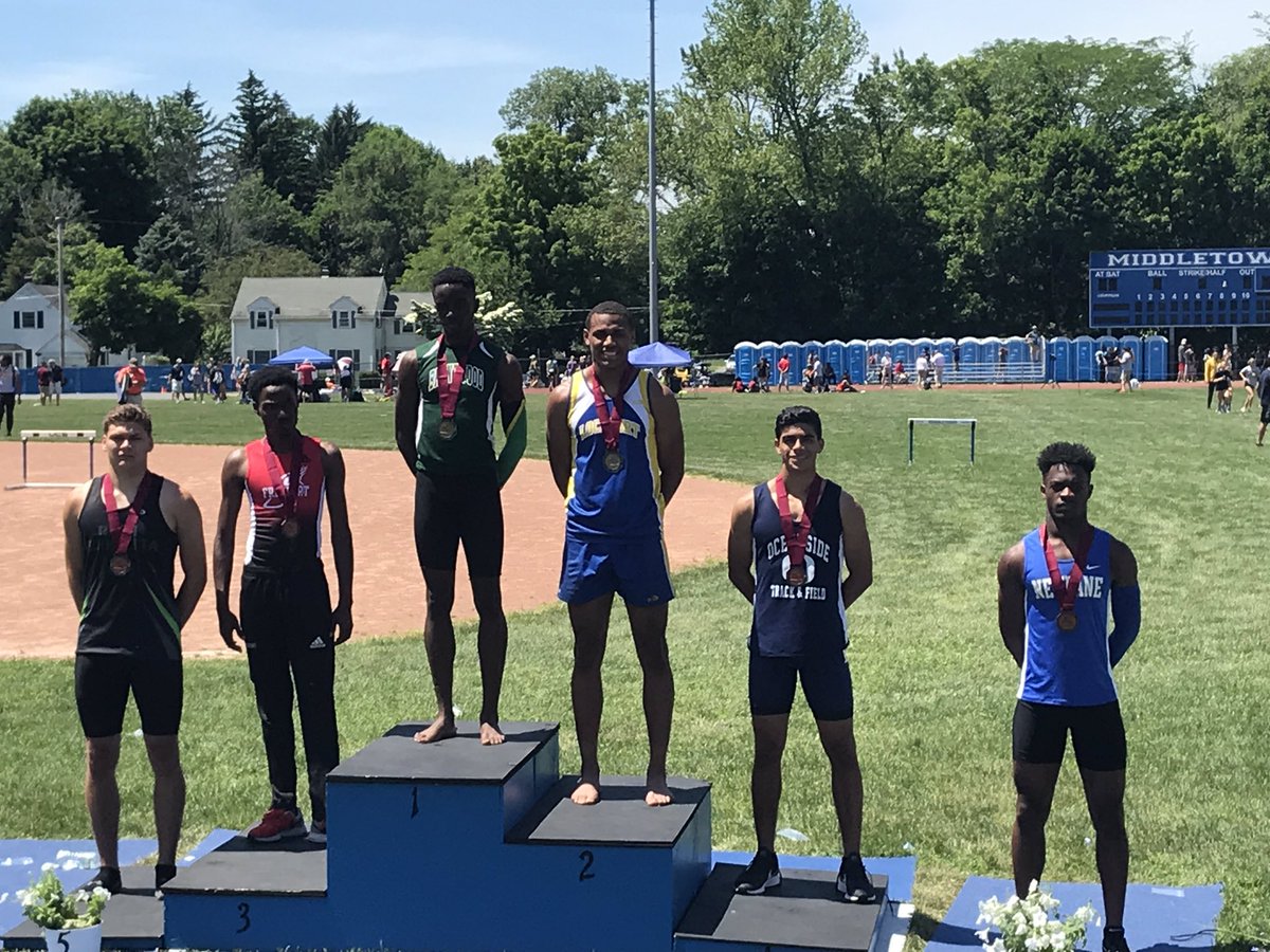 After the final day of competition, Jonathan Gamarra finishes 4th in New York State and 4th in the Federation in the 400m Dash.  Jon is All State and all Federation in the event.  Congratulations Jon!  <a href="/OSchoolsPR/">Oceanside School District #OSD_NY</a> <a href="/OceansideTrack/">Oceanside Track and Field</a>