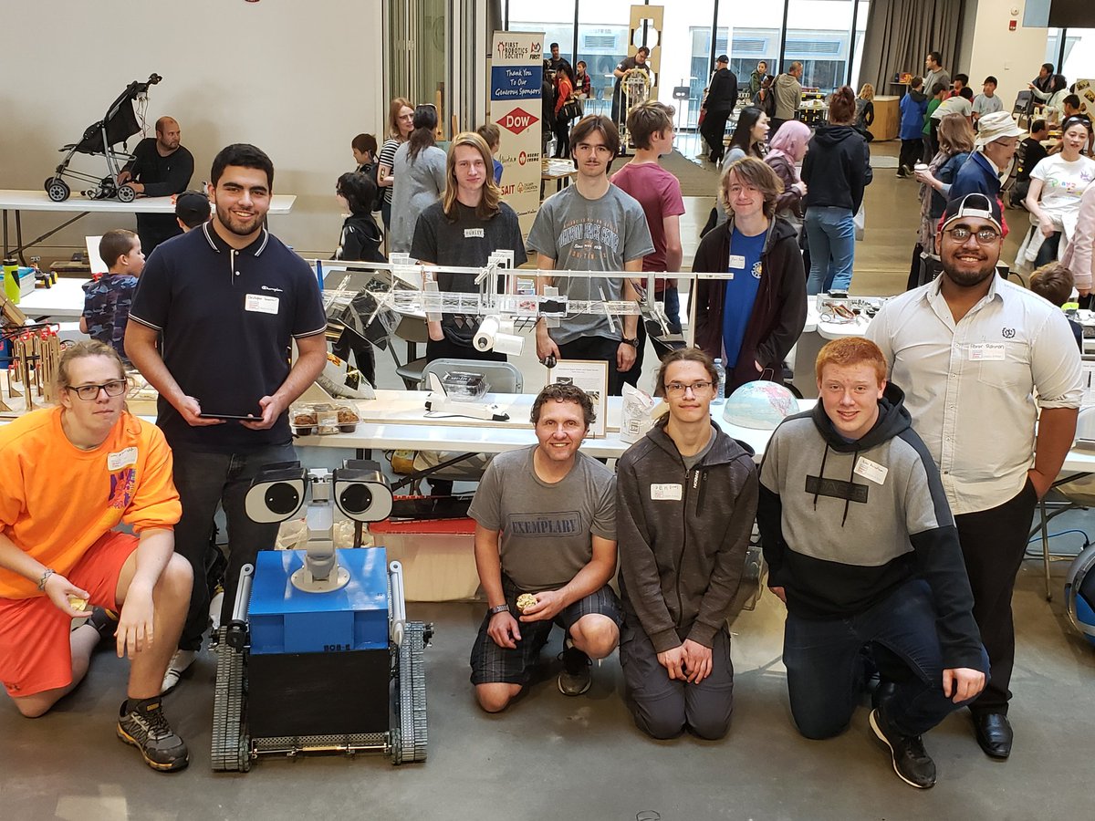 What a crew! Amazing representation from the <a href="/RobertThirskCBE/">Robert Thirsk CBE</a> Design Engineering and Innvovation class at the <a href="/MakerFaireYYC/">Calgary Maker Faire</a> . You projects and ability to speak to the process was very inspiring! Thanks to all the organizers for a great day.