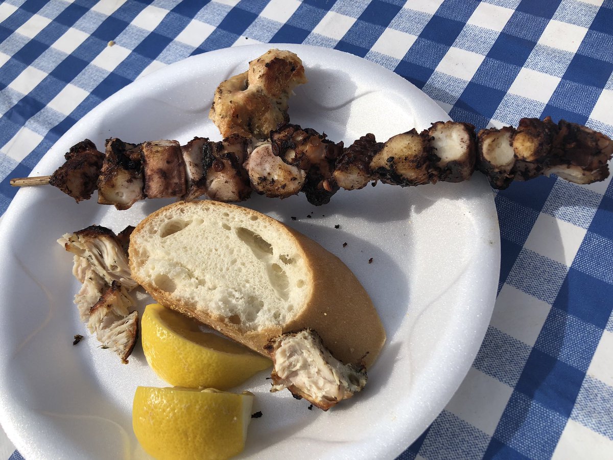 panagis21's tweet photo. Ending tonight at the Greek Festival.
To all my food loving friends: octopus and a frappe.
Staples of the Mediterranean diet :)
#BmoreGreek
@Potato_Chip
@ORourkeJr
@ErinMichos
@greekcitytimes https://t.co/lZ7VU1kuuK