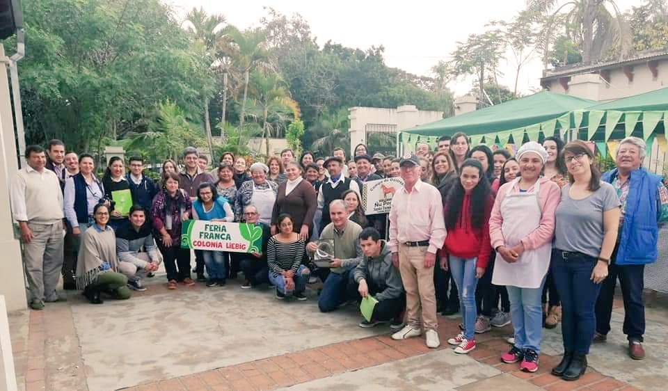TurismoCtess's tweet photo. Con distintas mesas de trabajo finalizó el Encuentro Provincial de Turismo en la Ruralidad. Referentes de distintas entidades agradecieron al ministro @cpiris por acompañar esta iniciativa. Comercialización, posicionamiento de productos y servicios fueron los ejes de la jornada📌 https://t.co/QPPj7PAo0s