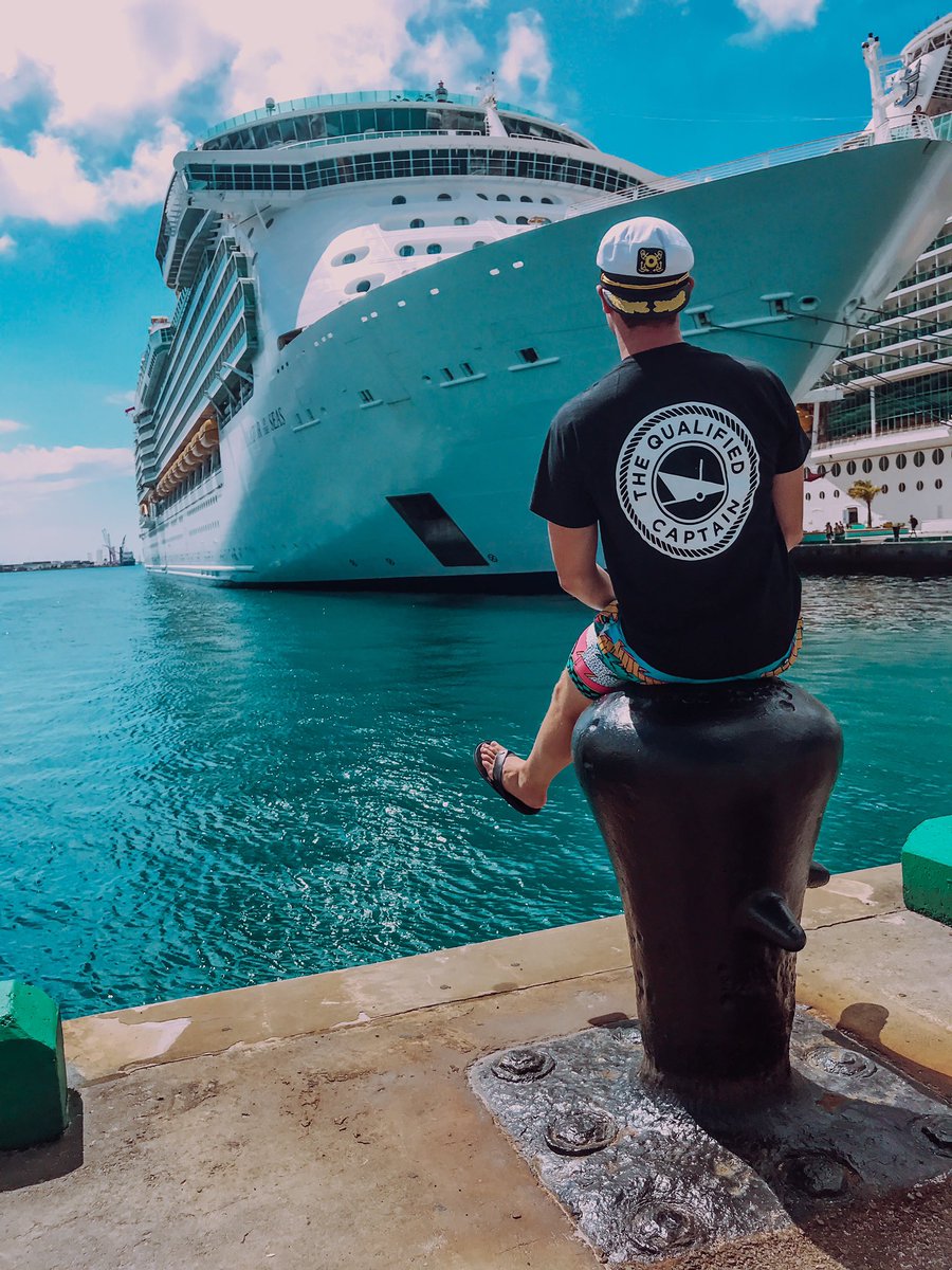 NEW CRUISE VLOG IS LIVE

youtu.be/eHpyveDNKec

This is video 1 of 6 from this sailing, then we have 10 videos from Tahiti/Bora Bora

Vlog channel is gonna be 🔥🔥

Let me know what you think!