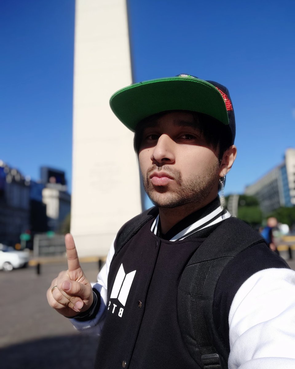 Toti_Kpop's tweet photo. Hoy salió obelisco
#bts #army #obelisco #buenosaires #argentina🇦🇷 https://t.co/hmqgKZKwQe