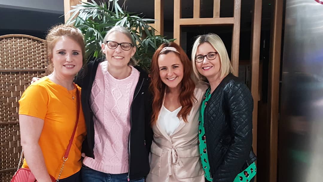 IrishTTLover's tweet photo. You just can't beat meeting up with old friends, this photo makes me happy, a lot of good memories here. Still mad about the boys, some things never change 😍💗 #childhoodfriends #90sgirls #Thatters  #takethatgreatesthitslive2019 #TakeThatInCinemas https://t.co/GyTWDP3p4m
