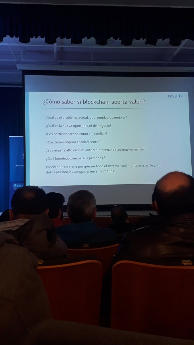 FlavioNorambue1's tweet image. En la charla de #DevOpsBci #CodeÑuble #nisum