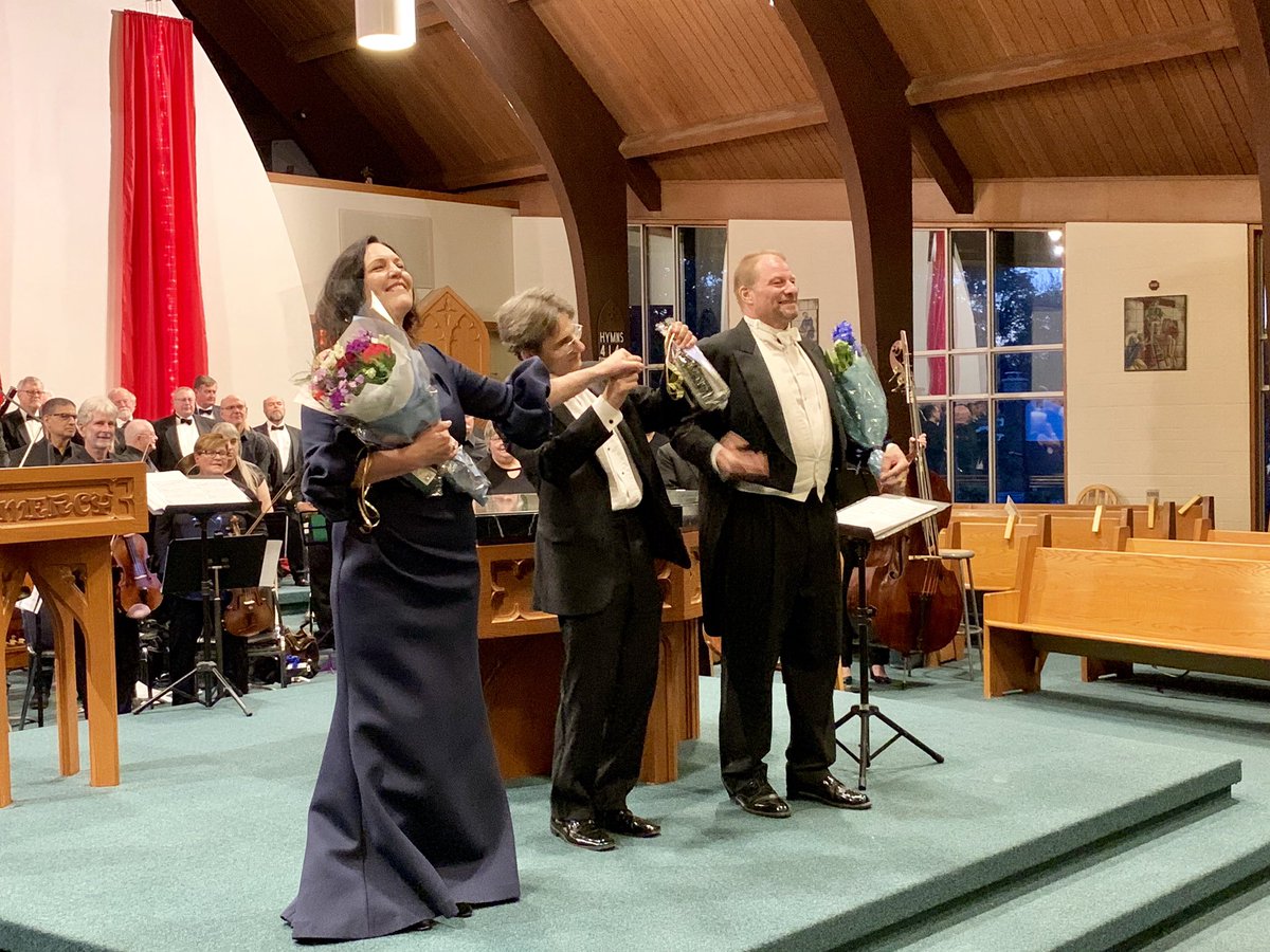 SOnLOpera's tweet image. Thanks everyone for attending our gala fundraiser this evening!  We truly appreciate all of our loyal patrons.