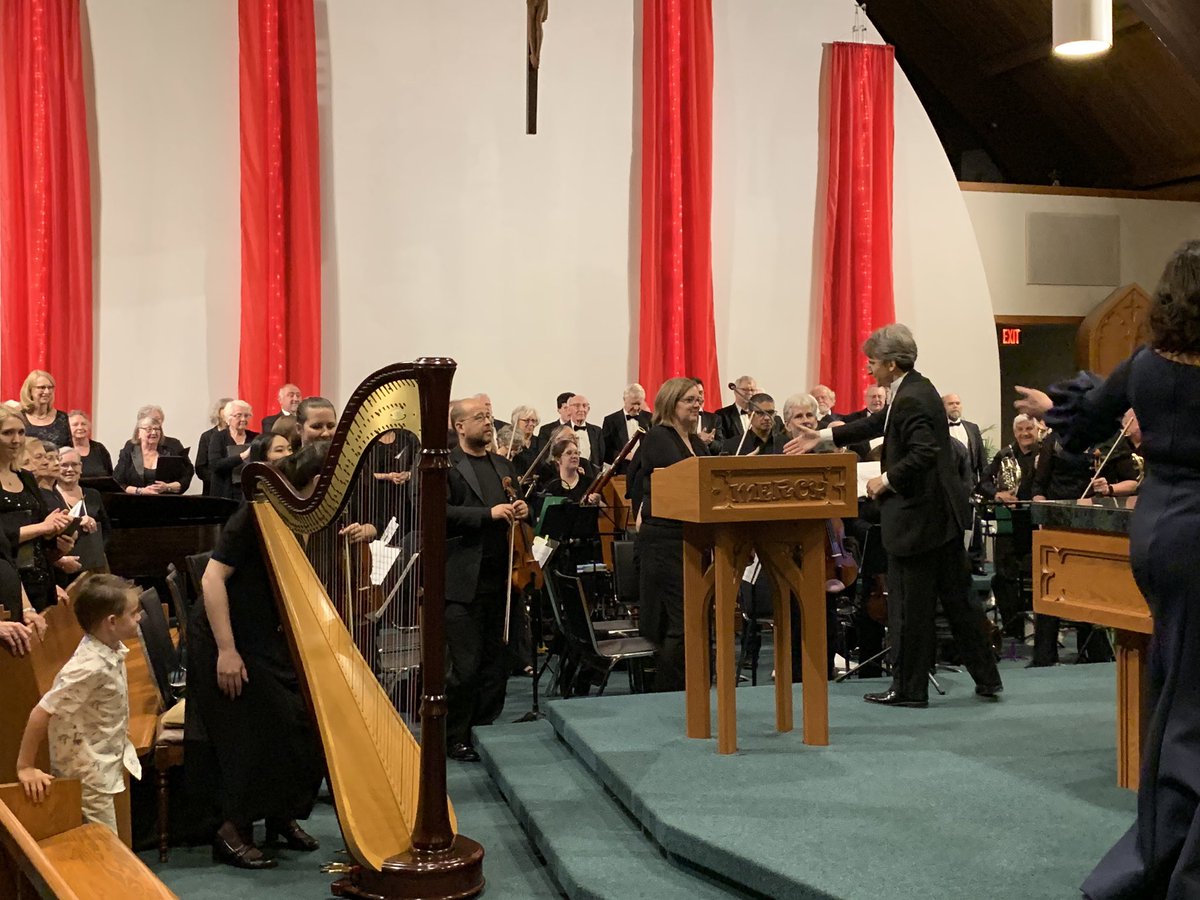 SOnLOpera's tweet image. Thanks everyone for attending our gala fundraiser this evening!  We truly appreciate all of our loyal patrons.