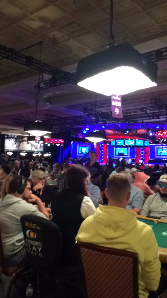 AndyCFinnie's tweet photo. An ep raise to 2200, 1 call in EMP and I elect to flat QQ on the button, as I don’t think either that strong and hope to win more post. 3 ways to the 459 flop. Check, bet, I jam approx 20k. Villain tanks and folds. Up to 37k. Another table change and room change to here https://t.co/IrtHeAF3g4