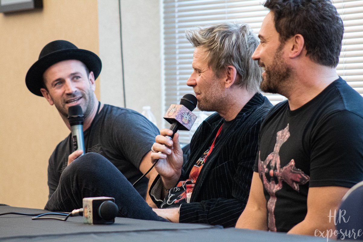 chaoticbelleMI's tweet photo. Supernatural Panel:
@DavidHaydnJones, @MarkRPellegrino, @adamfergus 
Sci-Fi Valley Con 2019
#Supernatural https://t.co/aGLBHgDSvN