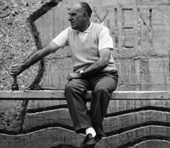 RafaelFreyre's tweet photo. ➤9 de junio 1900 | Nace Joaquín Vaquero Palacios
➤Aquitecto español que diseñó en el Principado de Asturias
➤Sus construcciones son símbolos estéticos de una corriente arquitectónica que camina entre el brutalismo y el racionalismo
#JoaquínVaqueroPalacios #VaqueroPalacios https://t.co/xSkYS0VrvO