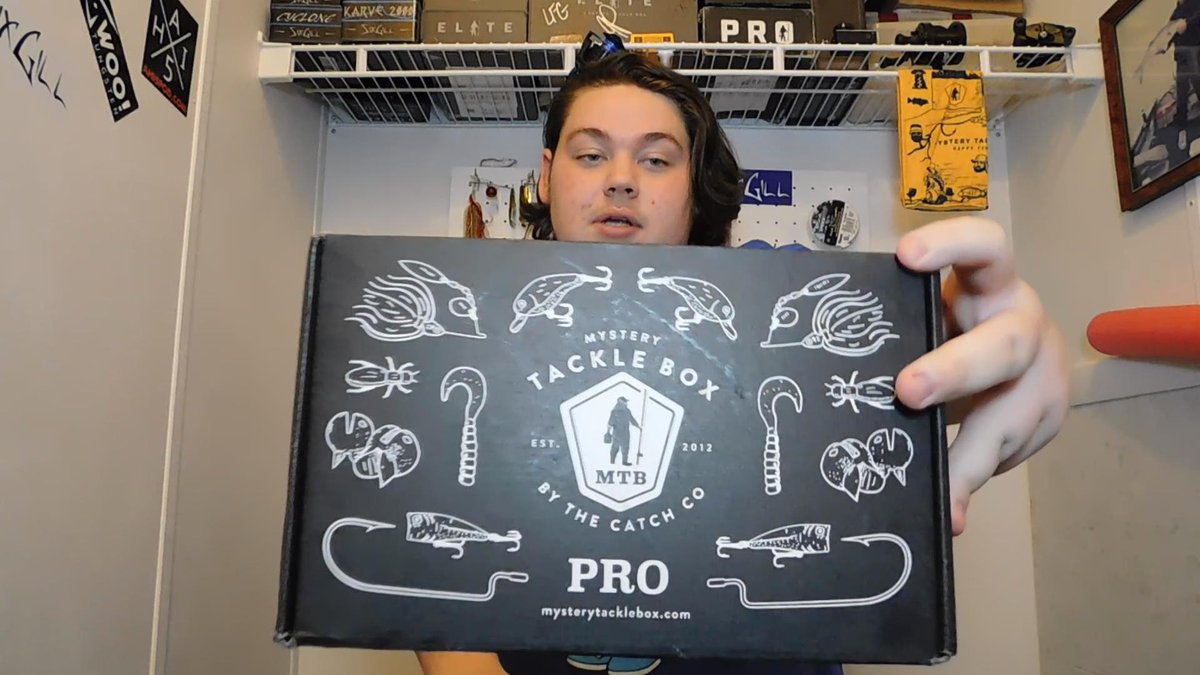 SethBFishing's tweet photo. Hey guys! New vid up for my 1st unboxing of the @MysteryTackleBx multi species box. Check it, links below, and dont forget we are very close to the 300 sub giveaway of my #sixgillfishing Karve spinning reel. so smash that sub button! https://t.co/hKIssVrE31 #mysterytacklebox https://t.co/zwPncom5Pf