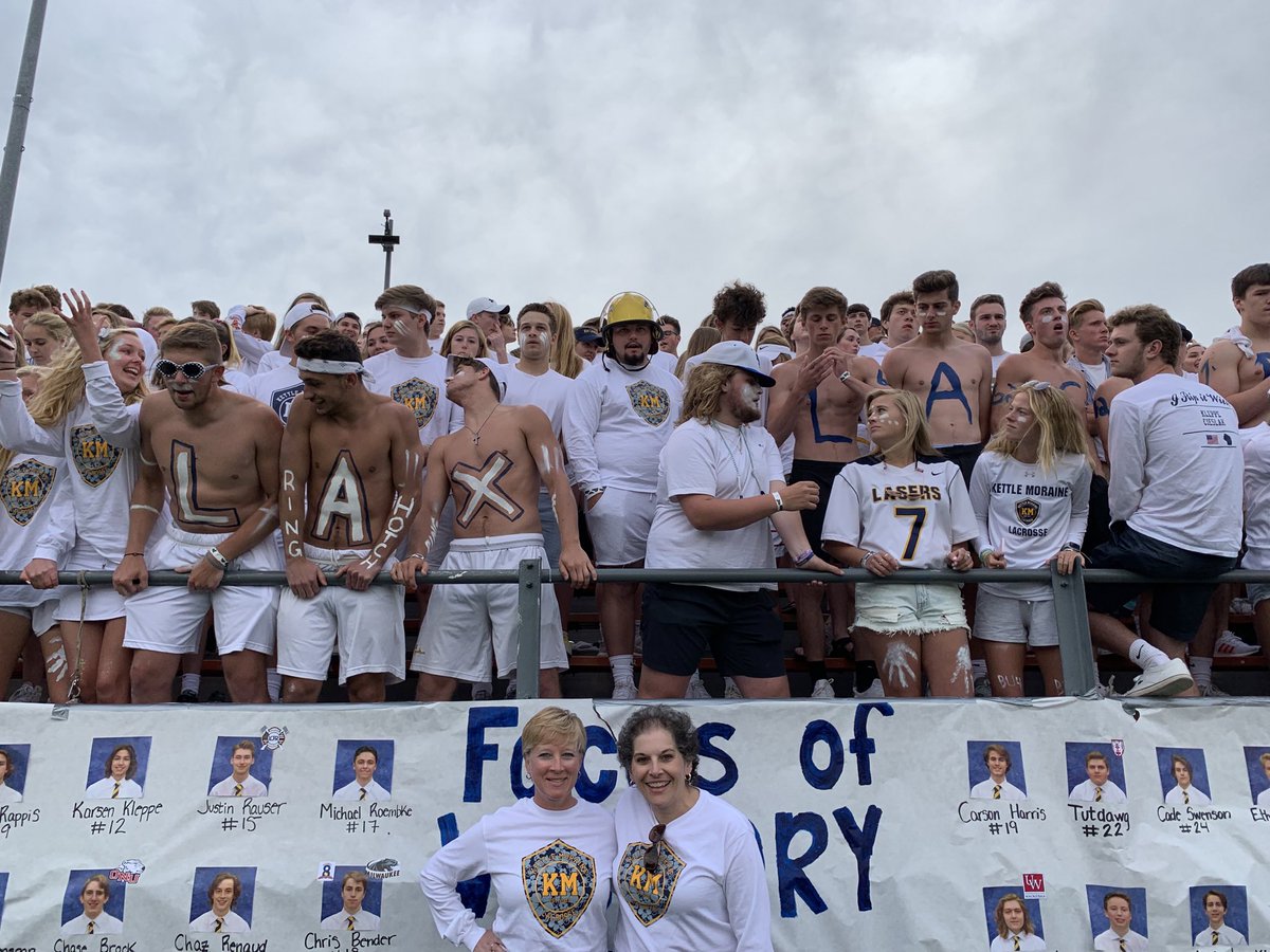 KM_Tomczyk's tweet image. Dynamic duo and Best of luck to our KM LAX team. #statetitle