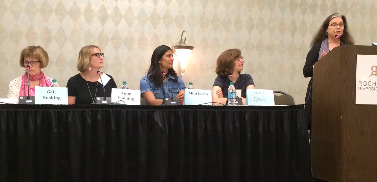 valeriedimino's tweet image. I was physically buzzing with adrenaline from this inspiring panel of kickass memoirists at @WritersandBooks #LadderLC #Ladder19. Thank you, Gail Hosking, @AnnePanning, @mirajacob, @UnderpantsAnd, and Karen vanMeenen! Your honesty and vulnerability will help so many of us.