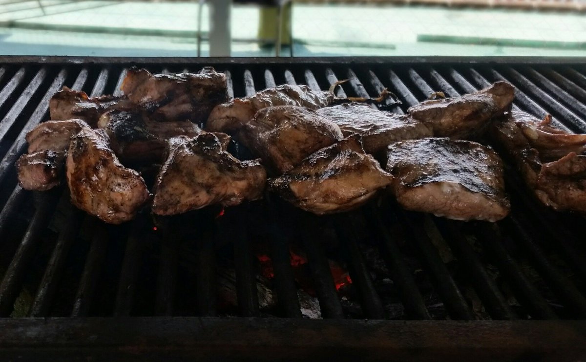 castibaj's tweet photo. Es muy importante cumplir con tu palabra...
Por eso la evidencia de que hoy comí muy desordenado😎
#cerdo #foodporn #giulty https://t.co/0pwFjTLDxK