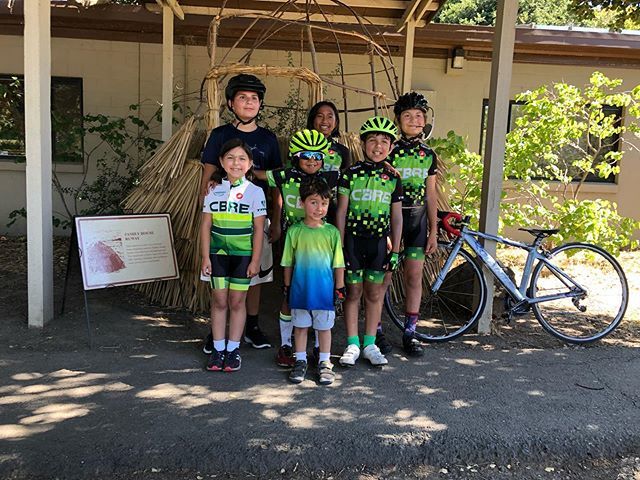 davidaverybikes's tweet photo. Teammates!
.
.
.

#CBRE
#Livermorecyclery
#ToyotaWC
#Diablovalleypoolservicerepair
#CLCalamo
#Hermanmiller
#Stagescycling
#theprobar
#elniñodavid 
#morekidsonbikes https://t.co/KG9oy5Gcaw https://t.co/ver7IiIxln
