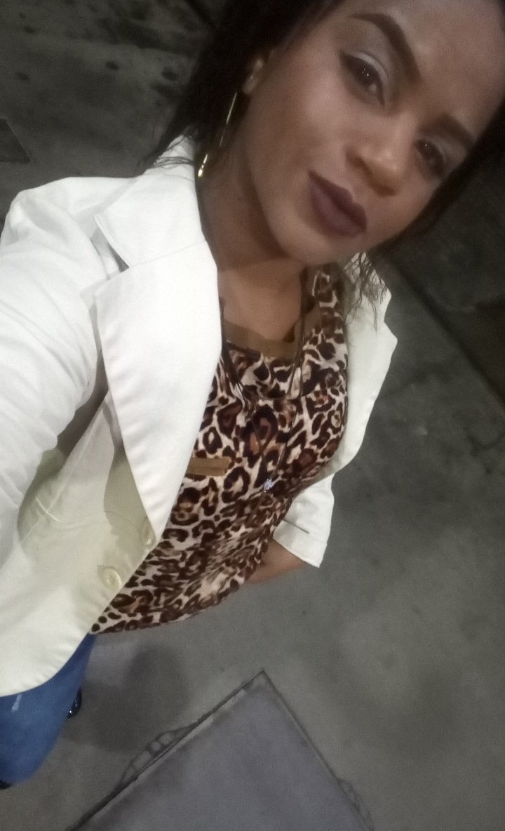 Donaneurotica16's tweet image. - Hj é dia de que? De Alok e Felipe Araújo.
#Simbora
#Anoitesótácomeçando
#Festadotomate
#Avelar 😍🍅❤️