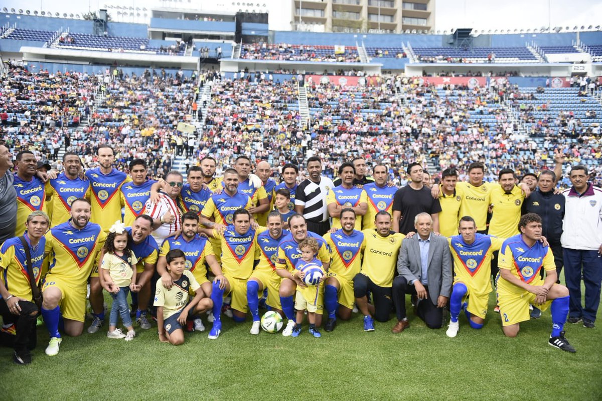 Cuauhtémoc Blanco tweet media