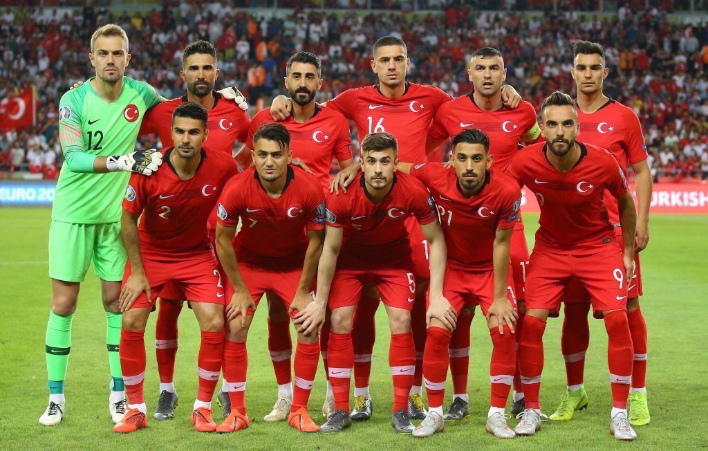 dzk_k's tweet photo. Turquie
#TURFA #millitakim #TesekkurlerMilliTakim 
Tebrikler Türkiye  Bravo la Turquie! https://t.co/mYKQ6O5CGD