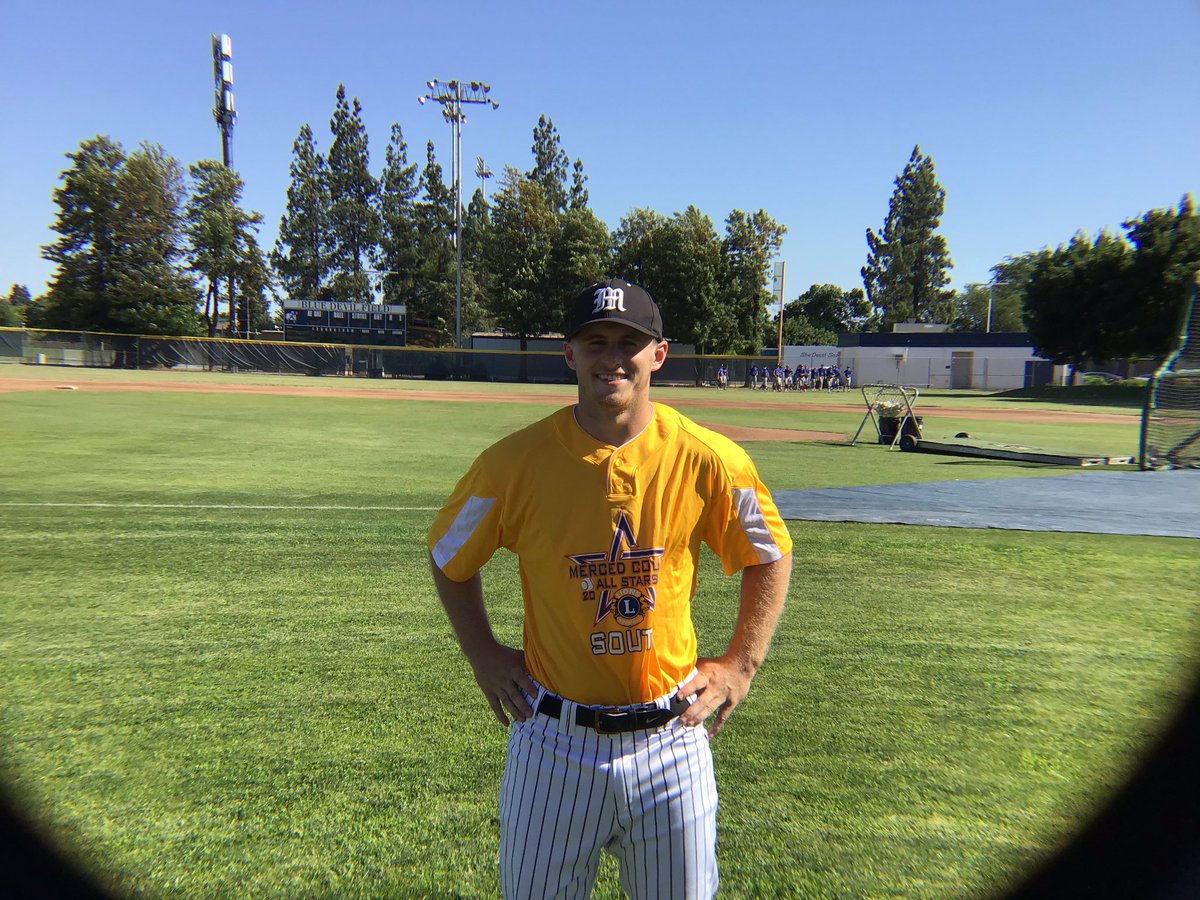 GauchoNetwork's tweet photo. @The_MHS_Bear #19MercedAllStars https://t.co/5YD2HpXf3a