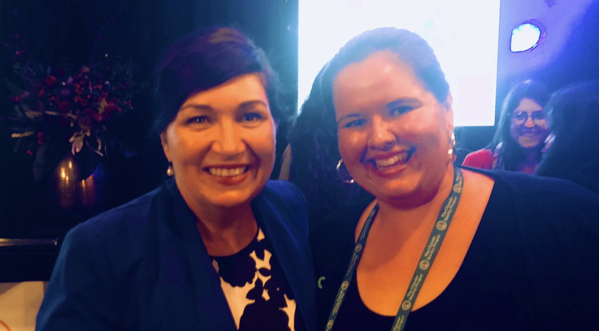 LeahBarclay's tweet photo. Congratulations Minister @LeeanneEnoch on a fantastic #ClimateWeekQld (the first in Australia!). Featuring 30 #LeadOnClimate events including a highly successful @ClimateReality training with @algore and an inspiring @ClimateRealityA community day at the @Griffith_Uni EcoCentre https://t.co/OC0qqcNsuY