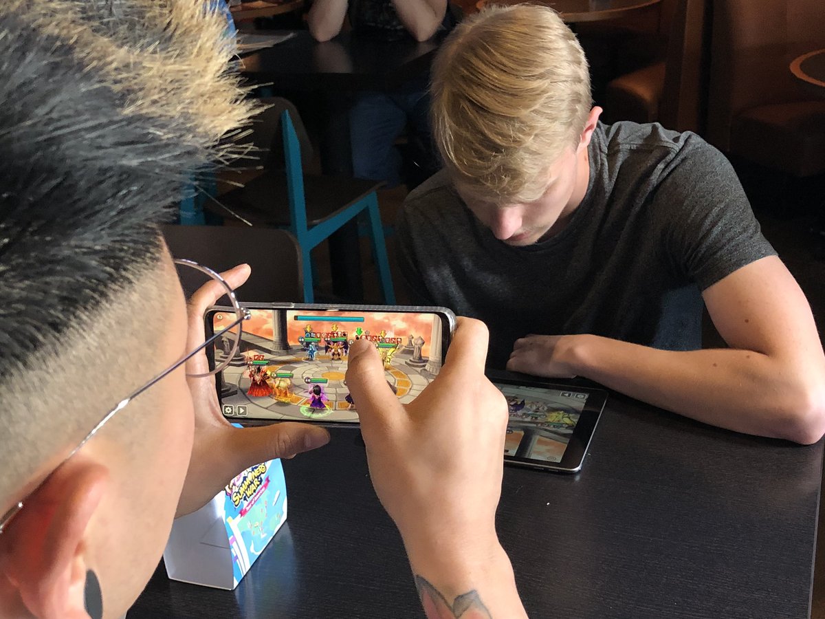 summonerswarapp's tweet photo. The finals are about to begin!
These are the current pick and bans. 
WHO WINS?
#SummonersWar #SWTOALA https://t.co/aAwJMK3Nbo