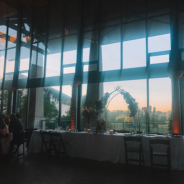 The view was just as magical as this night! 👰🏻🤵🏻