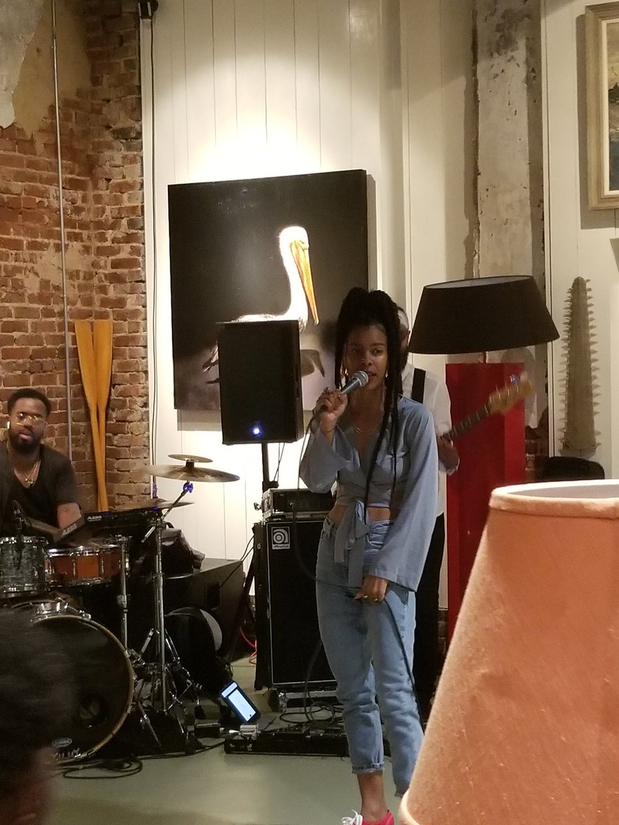 pieceofkay's tweet photo. #ArtfulWeekends are the best. Started at the #TCG19 conference, now at a concert for @VisitMemphis featuring the incredibly talented Talibah Safiyah (she reminds me of Jill Scott and Goapele), and tomorrow is Align & Wine at Barcelona Wine Bar. https://t.co/LEWkTiNSxz