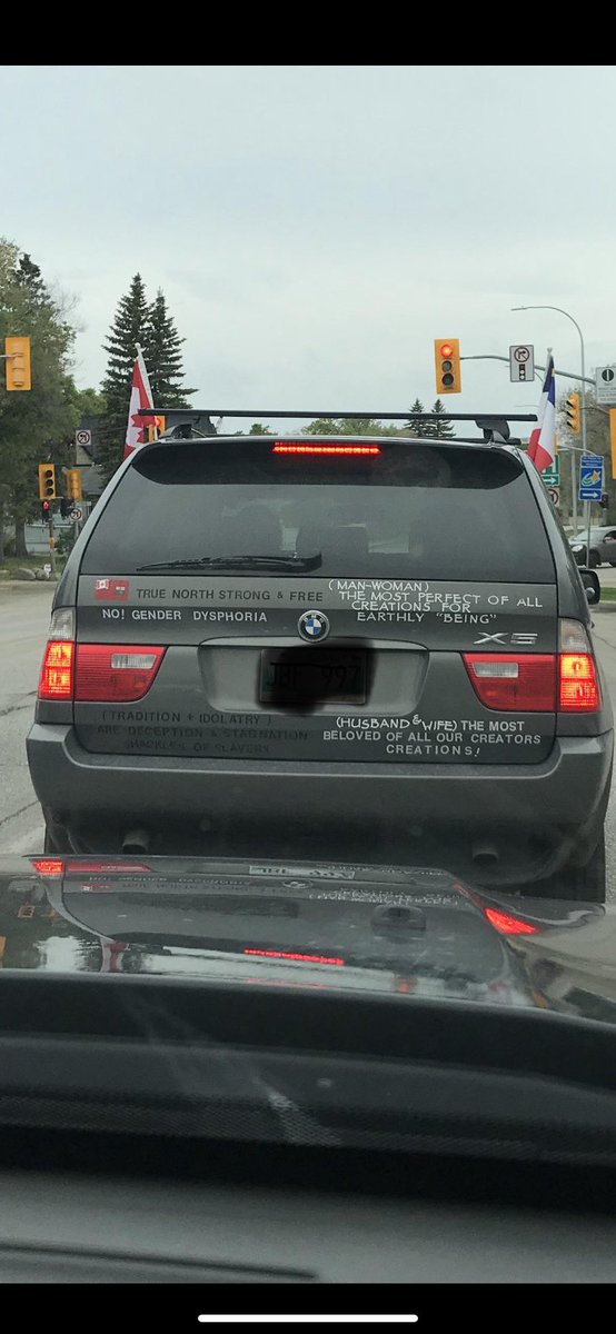 MackPenner's tweet photo. Not totally sure but I think these people might be straight #NotGay https://t.co/Yndy4Vbwzc