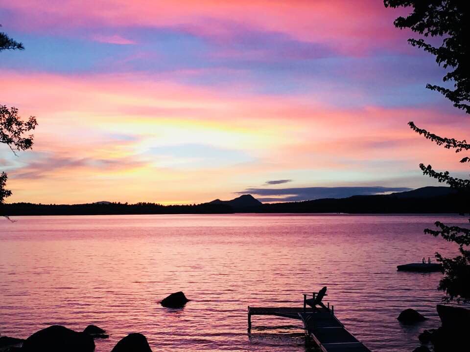 MeteoroloJess's tweet photo. The view from Sebec Lake tonight. Not horrible. 📸: Dillen White #SebecLake #maine #mainelife #thewaylifeshouldbe https://t.co/SqeYtKCQ1W
