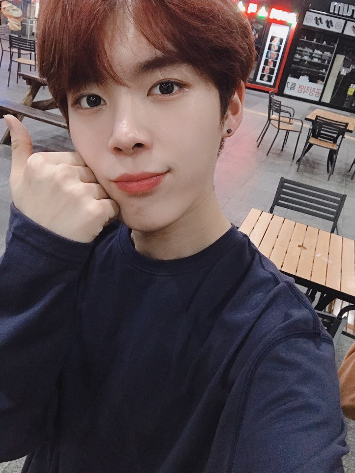 verivery_intl's tweet photo. TRANS A[#Yeonho]
Ve-Ha😶

#Yeono #VERRER #베리베리 #VERIVERY #Joyful #Sunday #WhatAreYou #GoingToDo? #❤️ https://t.co/Nbxm2nU0Su