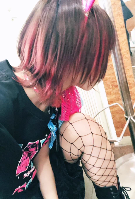 おはようございます!
ロックの日だってよ!!!! 